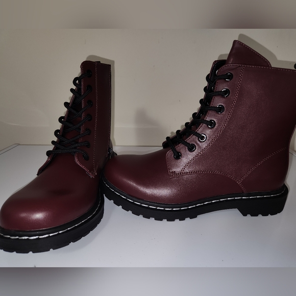 Torrid Combat Boots in Maroon Wide Width - Picture 6 of 15